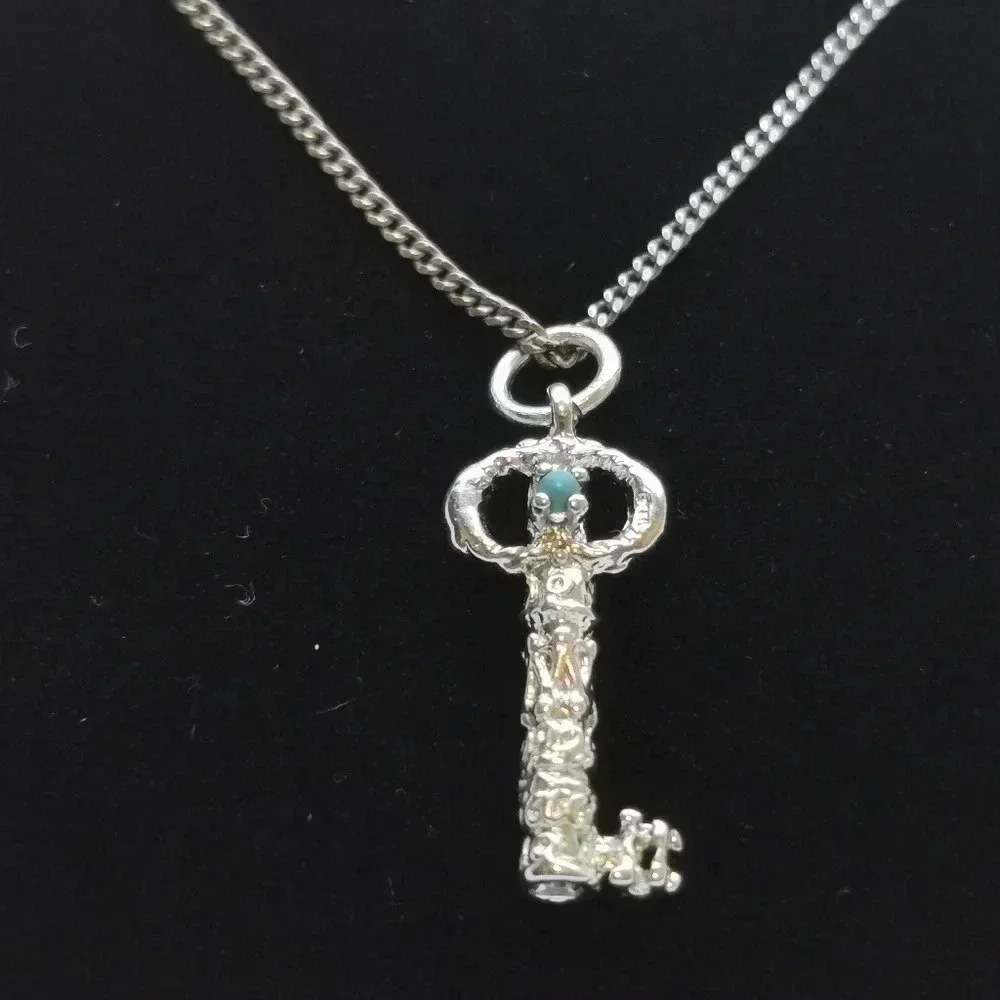 Sterling turquoise key necklace - Picture 2 of 5